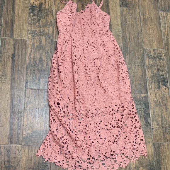 ASTR The Label Pink Lace Midi Dress - Picture 8 of 10